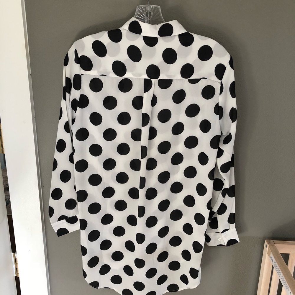 LF button down - Picture 3 of 3